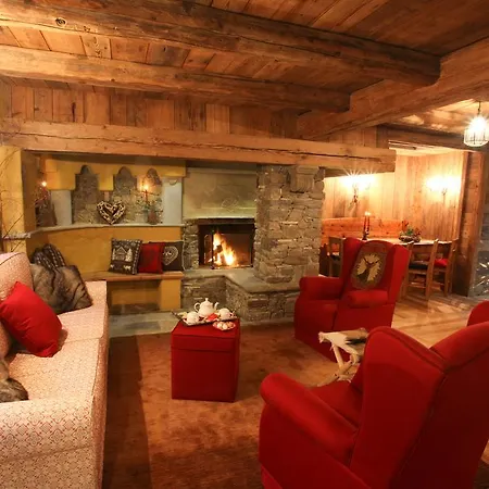 Au Coeur Des Neiges & Spa Resort Courmayeur