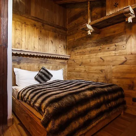 Au Coeur Des Neiges & Spa 4*