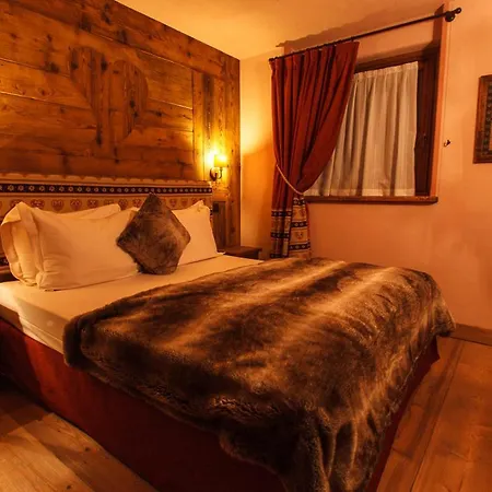 Au Coeur Des Neiges & Resort Courmayeur