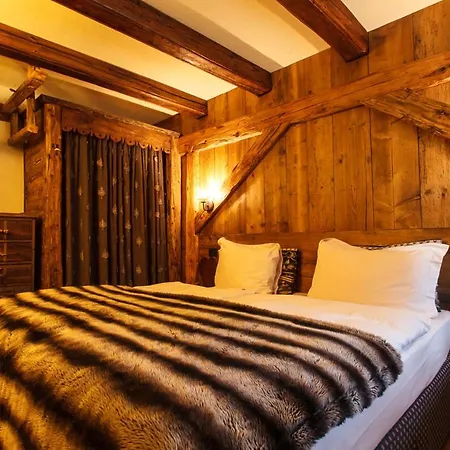 リゾート Au Coeur Des Neiges & Free E-bike クールマイユール