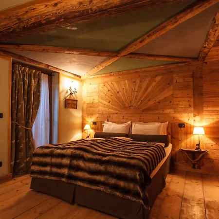 Au Coeur Des Neiges & Free E-bike 4* Courmayeur