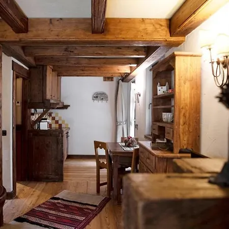 Au Coeur Des Neiges & Free E-bike 4*