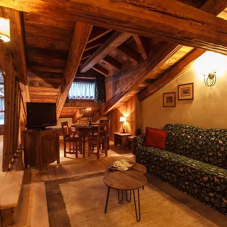 Au Coeur Des Neiges & Courmayeur