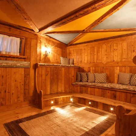 Au Coeur Des Neiges & Resort