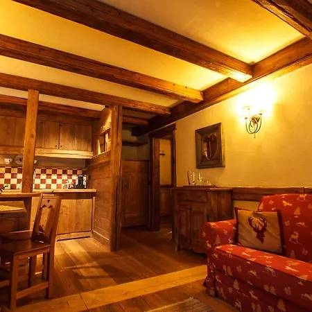 Au Coeur Des Neiges & Courmayeur